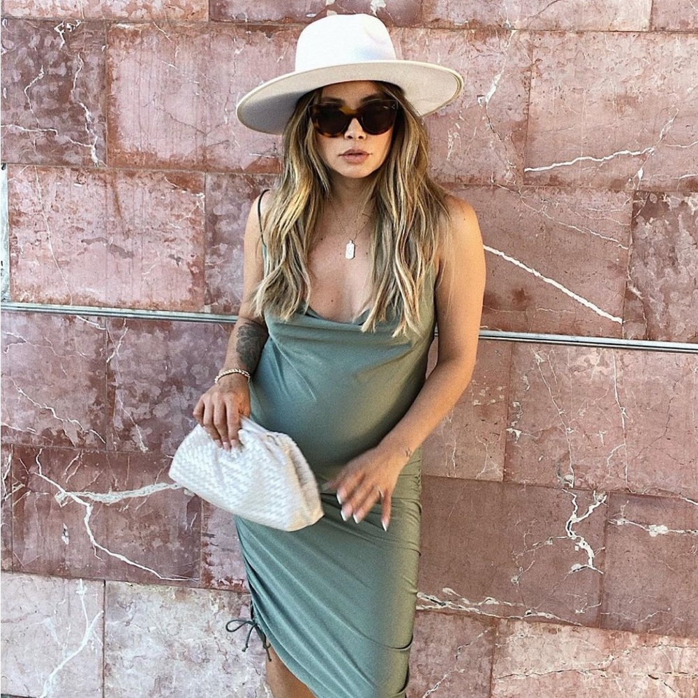 Starlow Sage Midi Dress (S)